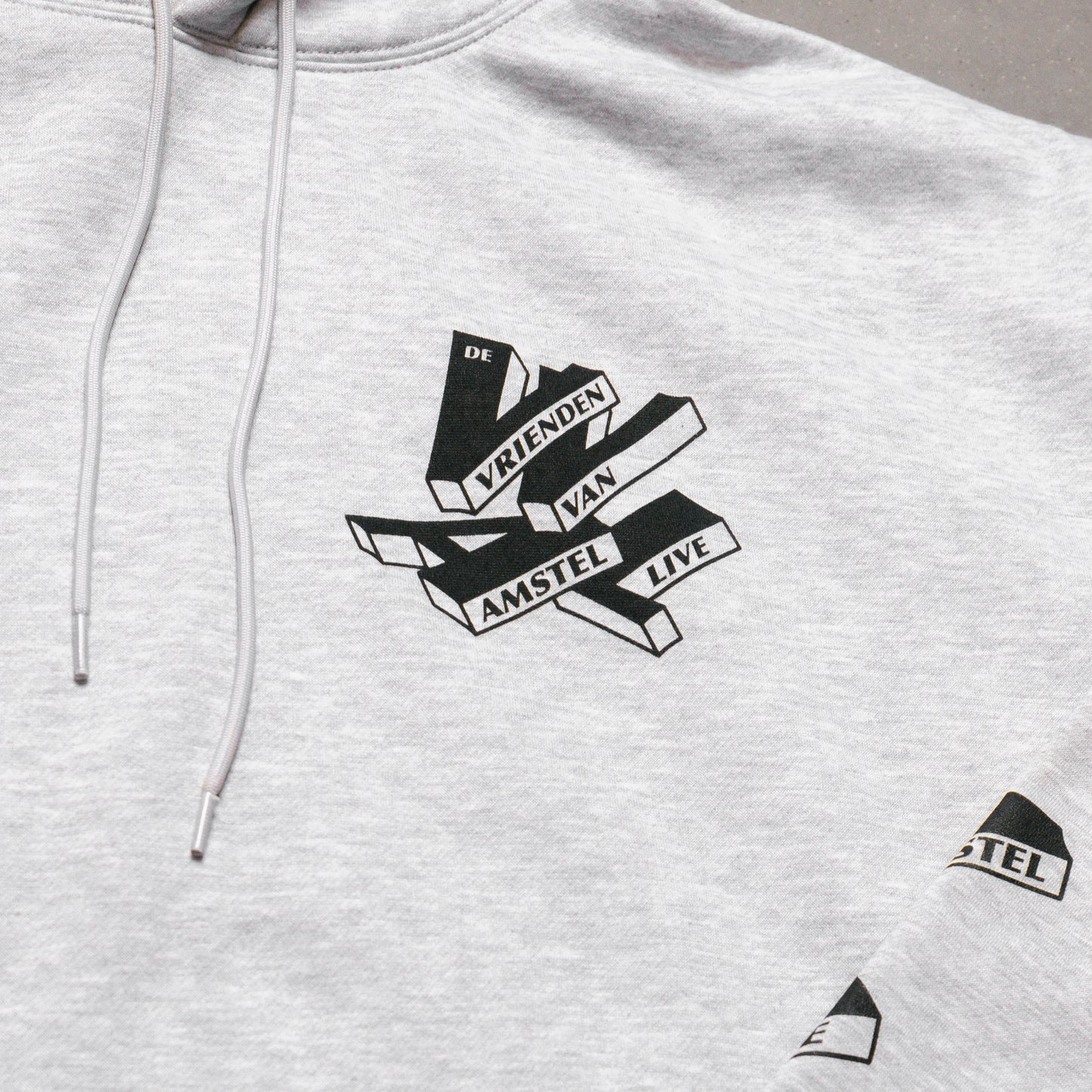 Letterbox hoodie grey (black)