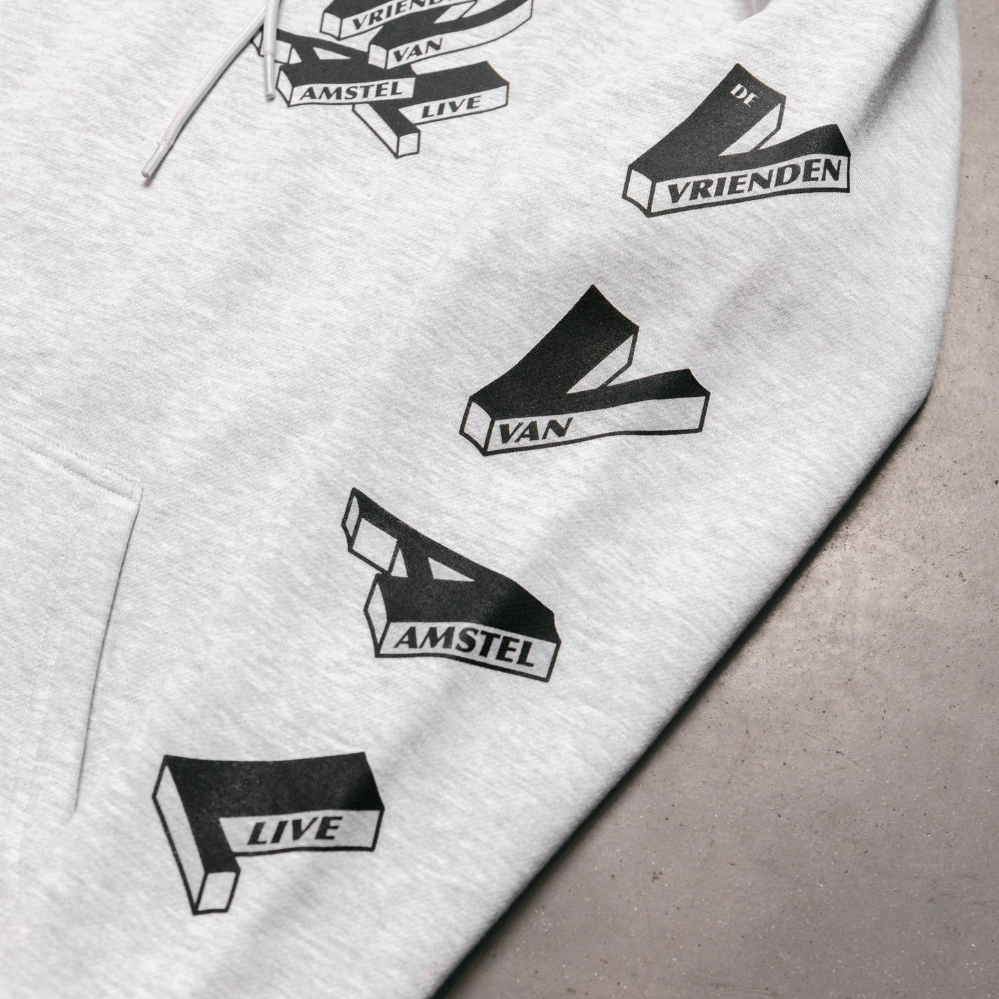 Letterbox hoodie grey (black)