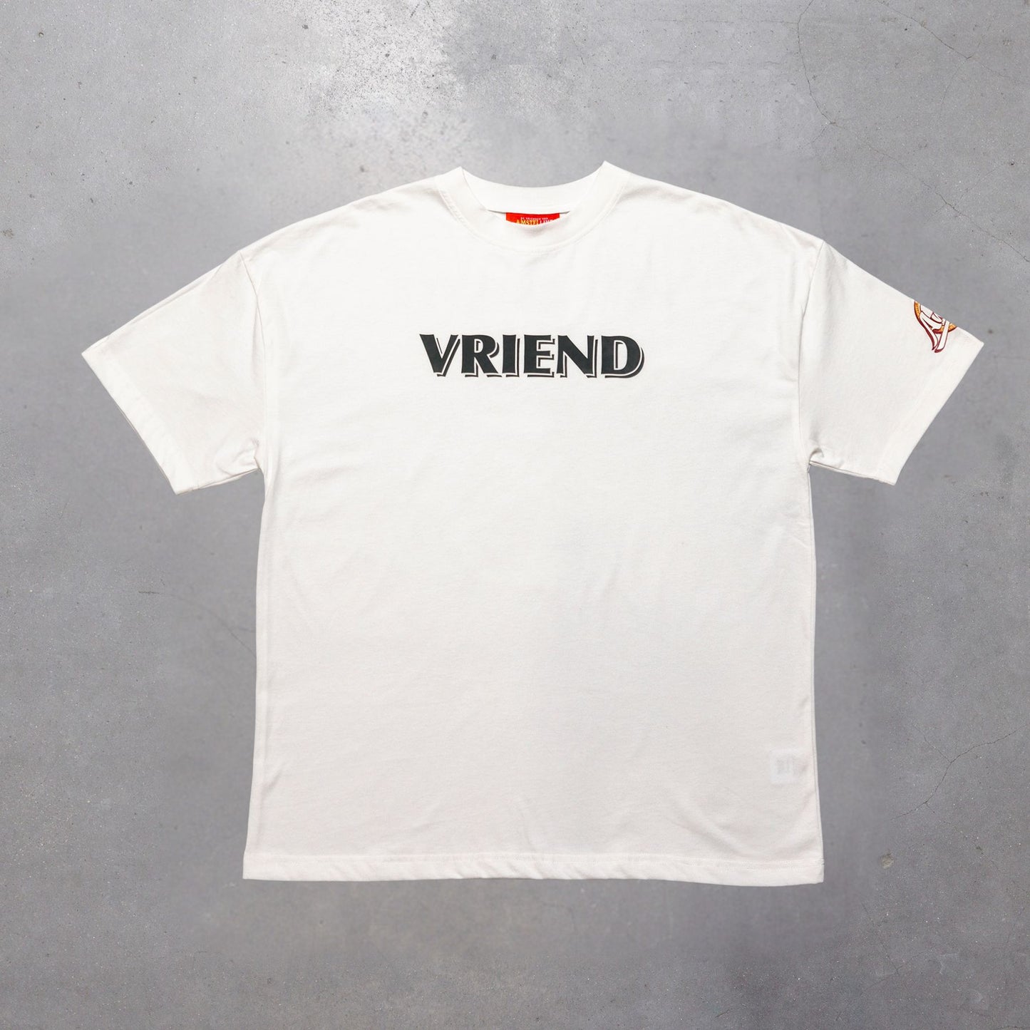 Vriend tee white
